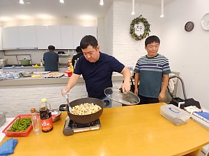 2026년 10월 13일 마을의 맛 한끼식사하기